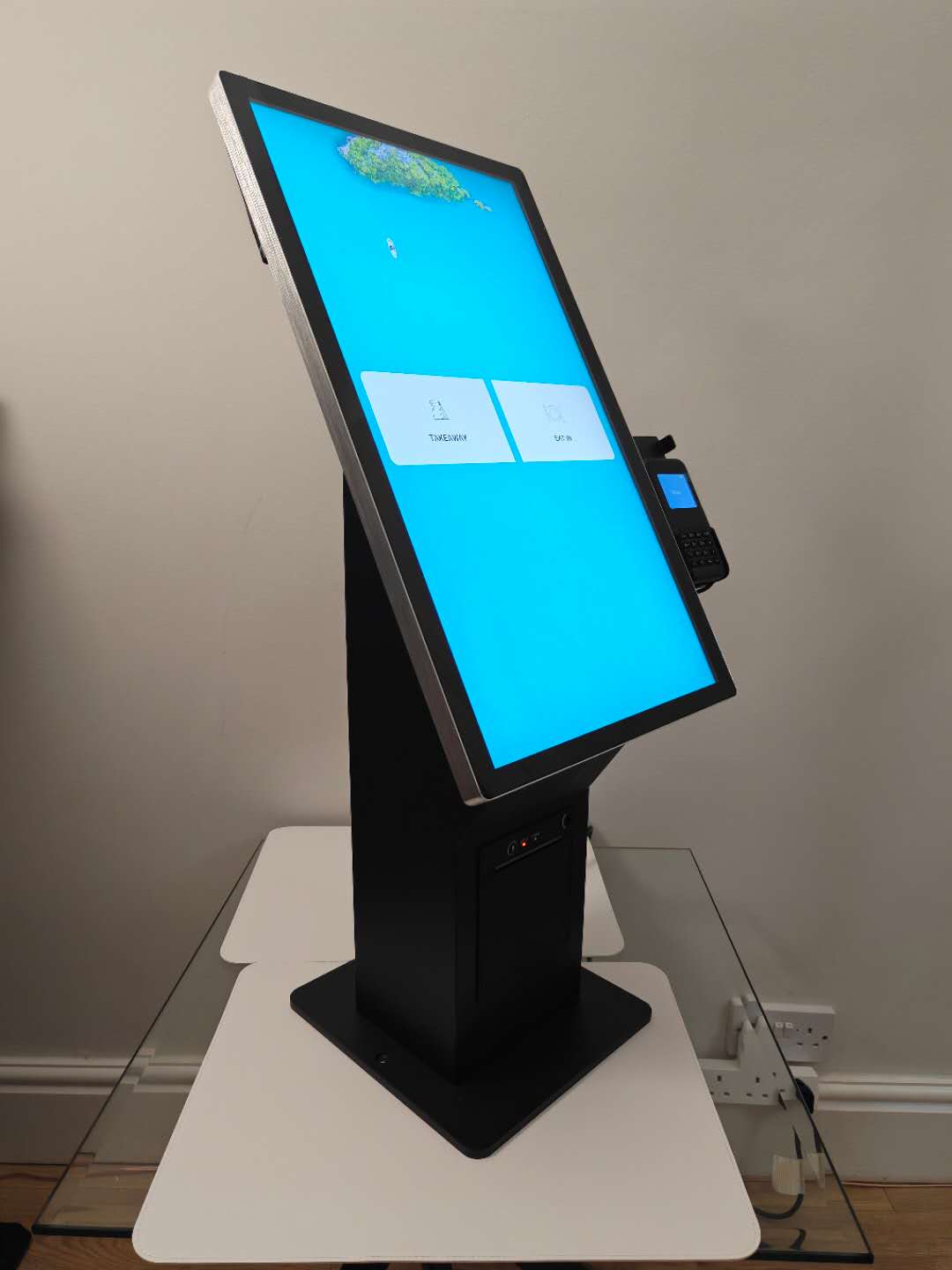 Counter-top self-service kiosk